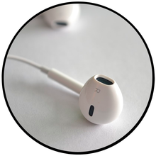 Load image into Gallery viewer, EarPods with 3.5mm Headphone Plug